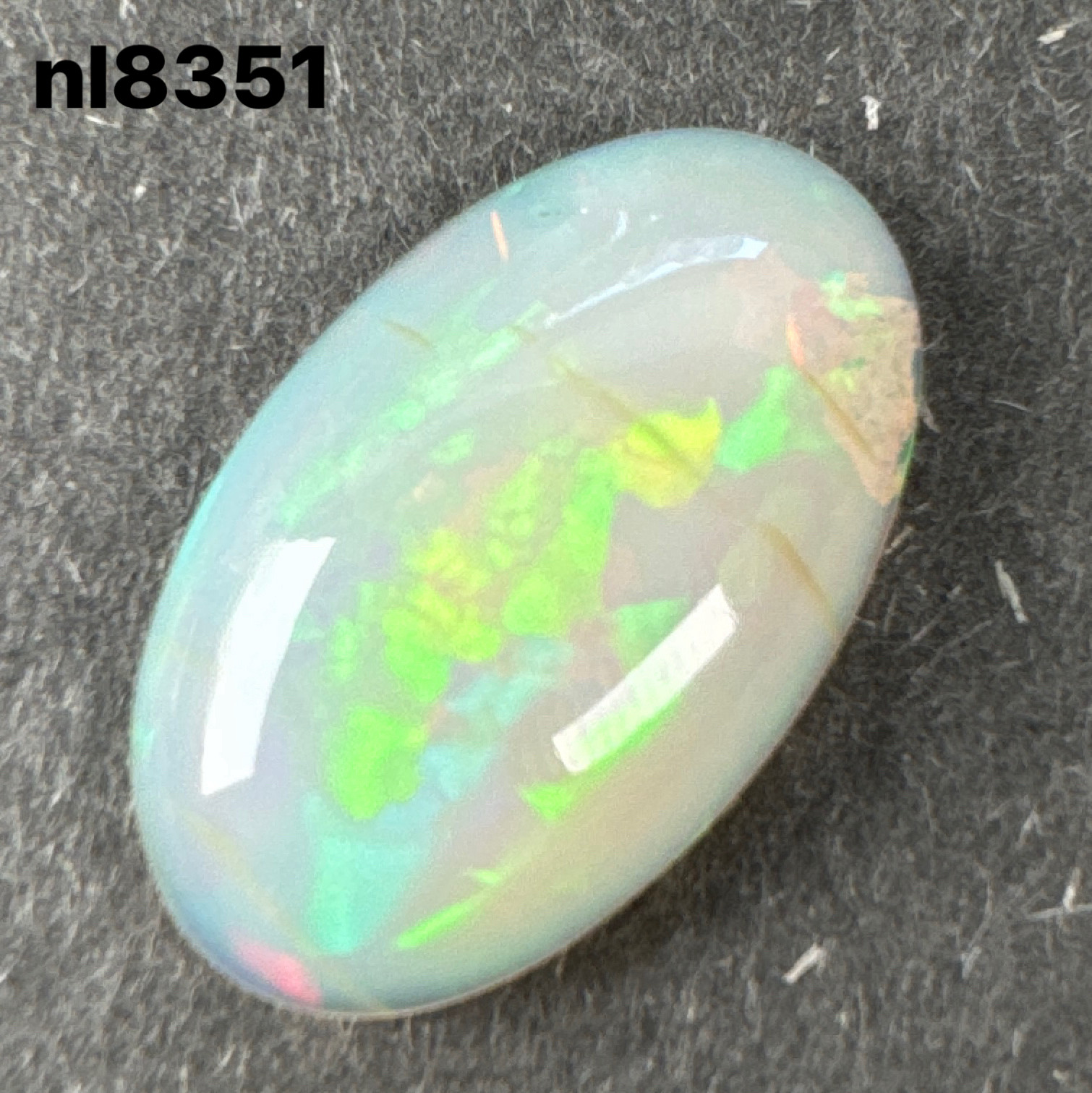 オパール 4A エチオピア産 25.5ミリ ルース nl8351