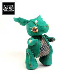 【11月4日】 手のひらサイズの手乗りドラゴン☆旅するドラゴン【緑×鱗模様】 10枚目の画像
