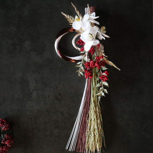 2024】お正月飾り 蘭と水引 ❁ しめ縄飾り 縦長 年末年始 冬支度