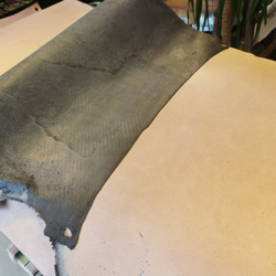 革製作材料 レザークラフト 床 サドルレザー 革材料 ハンドクラフト ハンドメイド レザー ハギレ 未使用 4 4枚目の画像