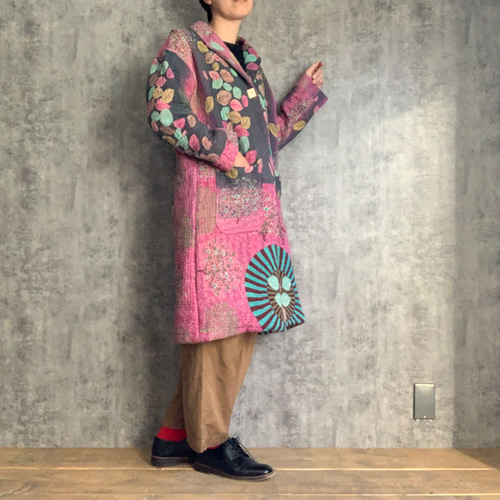 ❤️刺し子〜カンタキルト、コートにブーツが似合います。 Sale カンタキルトのコート Kantha quilt coat コート kajiku