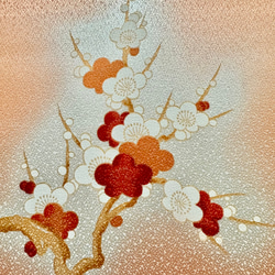 着物のファブリックパネル　輝くオレンジに咲く梅　着物リメイク　インテリア　和モダン　古民家　正月飾り　壁飾り　 4枚目の画像