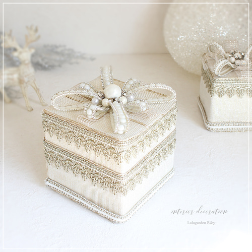 アンティーク風ボタン箱＊オフホワイト オーダーページ＊ アンティーク風ボタン箱＊オフホワイト オーダーページ＊