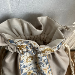 インド刺繍リボン＊巾着バッグ　ショルダーバッグ　肩掛け　ハンドバッグ 4枚目の画像
