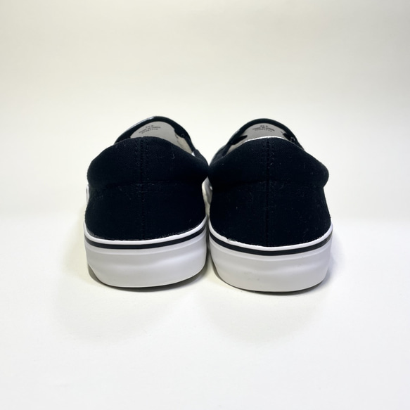 幾何分割不對稱懶人鞋（黑色 x 銀色）防水版 22.0cm~29.0cm 第6張的照片