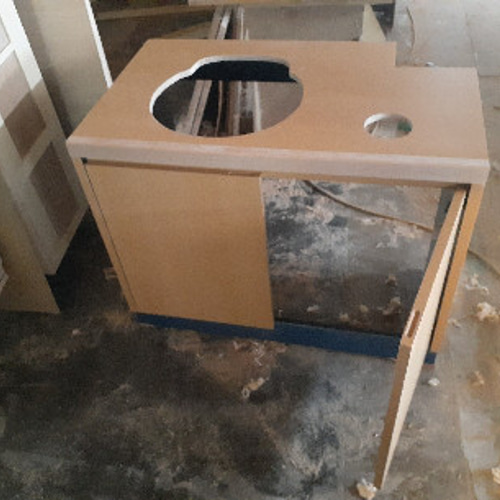 なんでもつくる家具屋 建具・店舗什器オーダーページ 紹介文お読み 