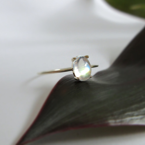 K10【美粒】6×4mm高品質「レインボームーンストーン」リング 指輪