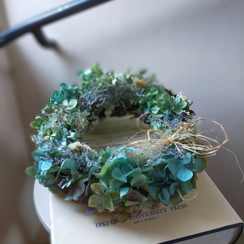 秋色紫陽花とブルーファンタジアのドライフラワーリース（受注制作品 
