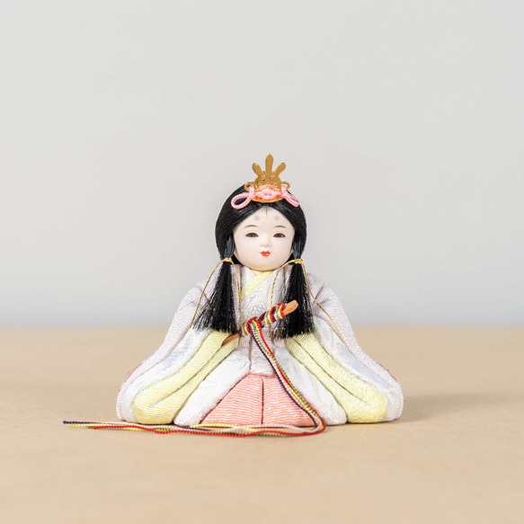 ことの木目込人形（3KH-0501）（はな） 水引平台｜コンパクトな雛人形｜ひな祭り｜雛人形 3枚目の画像