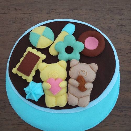 フェルトままごと☆抱っこくまさんのクッキー缶(水色) おもちゃ・人形