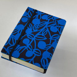 四六版サイズもできます！ハードカバーのような硬い表紙のブックカバー