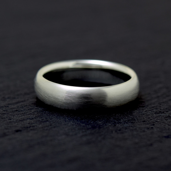 Sleek Ring / 5mm Silver ring カスタムオーダー制作/ 受注製作シルバーリング　甲丸形状 4枚目の画像