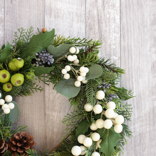 クリスマス～ヒイラギと針葉樹のナチュラルリース フェイクグリーン