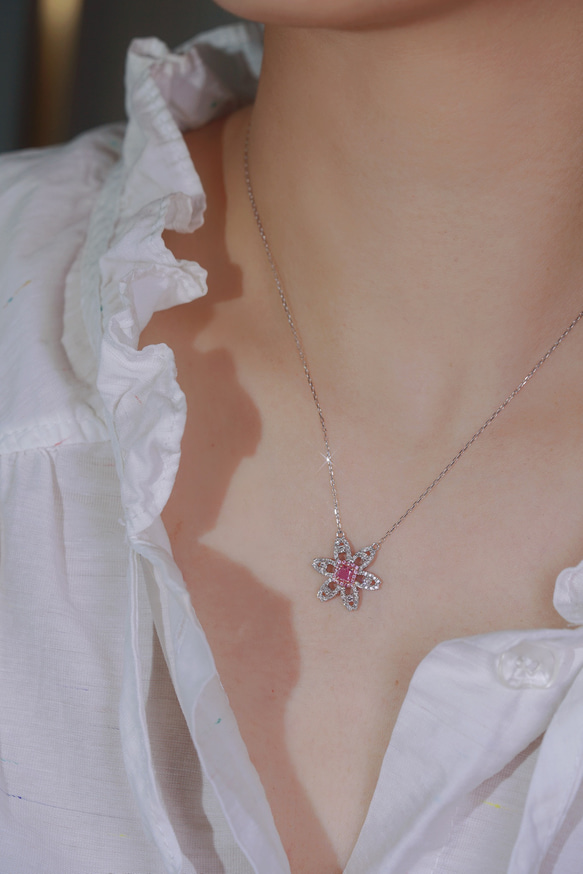ピンクダイヤモンド付きネックレスk18 5枚目の画像