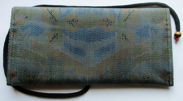 ７４５０　色大島紬の着物で作った和風財布・ポーチ#送料無料 4枚目の画像