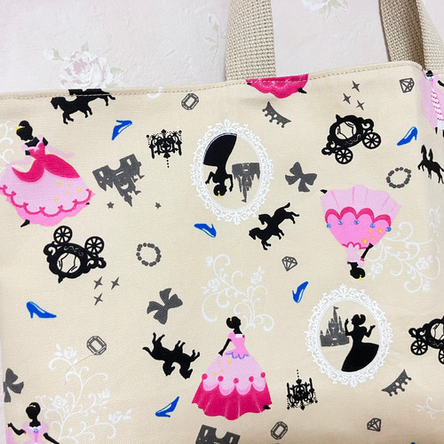 【オーダー承ります】レッスンバッグ　手提げバッグ　絵本袋　ハンドメイド 楽天市場】レッスンバッグ 裏地付 ポケット付 キルティング