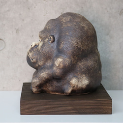 大猩猩物件陶器由 Katsuhito Fuchiwaki 陶器鹿兒島室內設計雕塑日本製造手工製作 第4張的照片