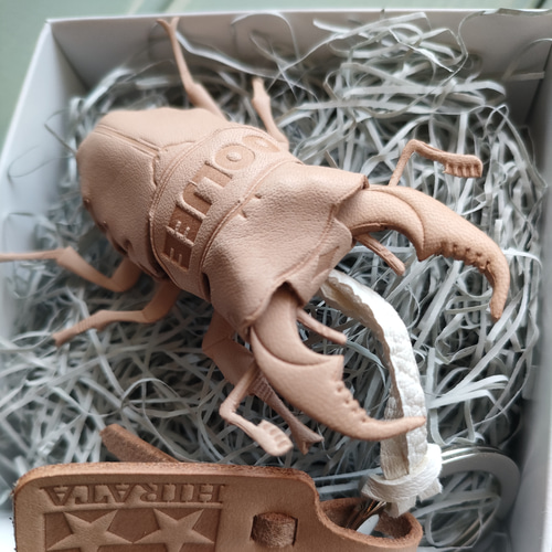 レザークワガタ【オス】 その他アクセサリー OOLJEE Leather works