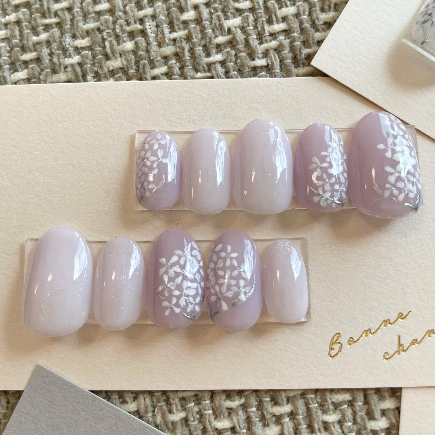 オーダーネイル⭐️ホワイトフラワーブーケ パープル✖️シルバー アート5本