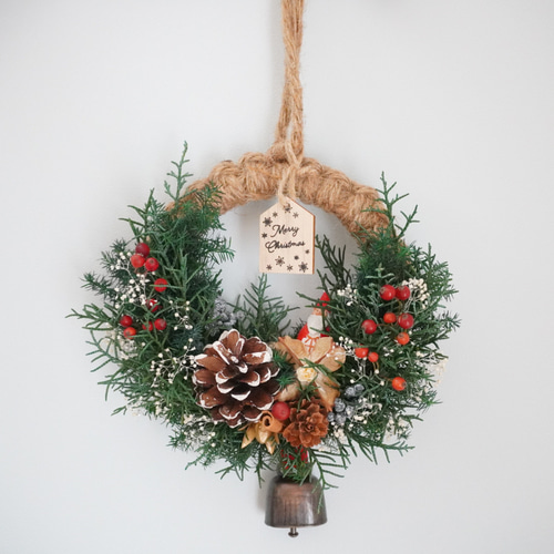 サンタさんとアンティークベルが可愛いクリスマスリース プリザーブド