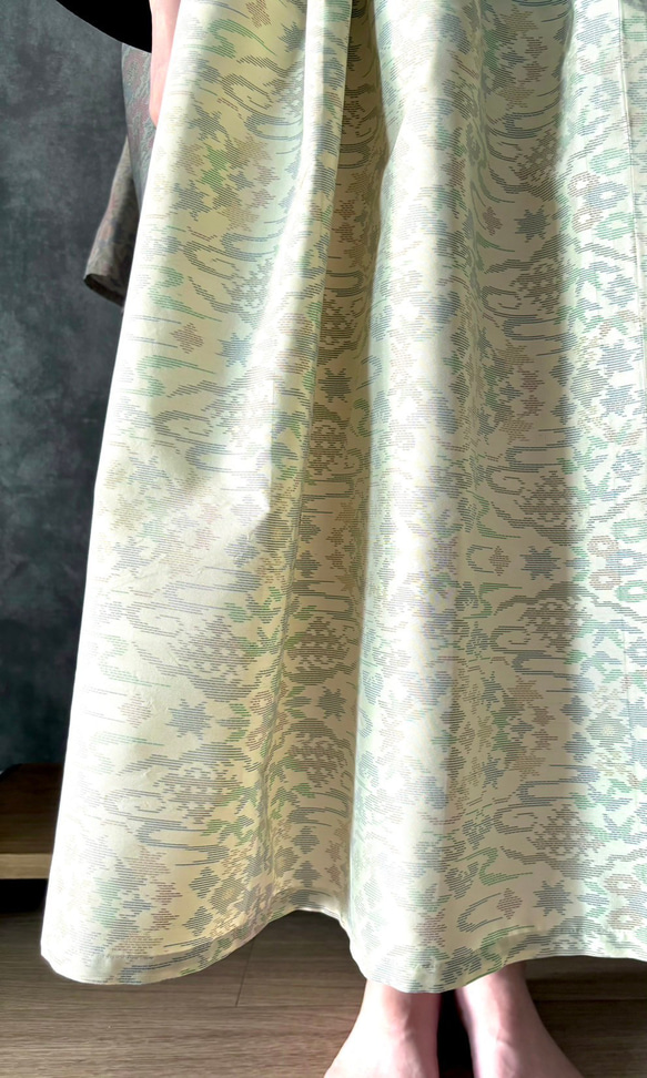 【一点モノ】大島紬 着物リメイク ギャザー ワンピース & スヌード 〜 四季 で心地良い 上質 絹 100% 〜 11枚目の画像
