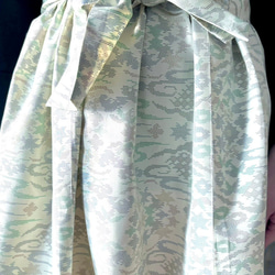 【一点モノ】大島紬 着物リメイク ギャザー ワンピース & スヌード 〜 四季 で心地良い 上質 絹 100% 〜 9枚目の画像