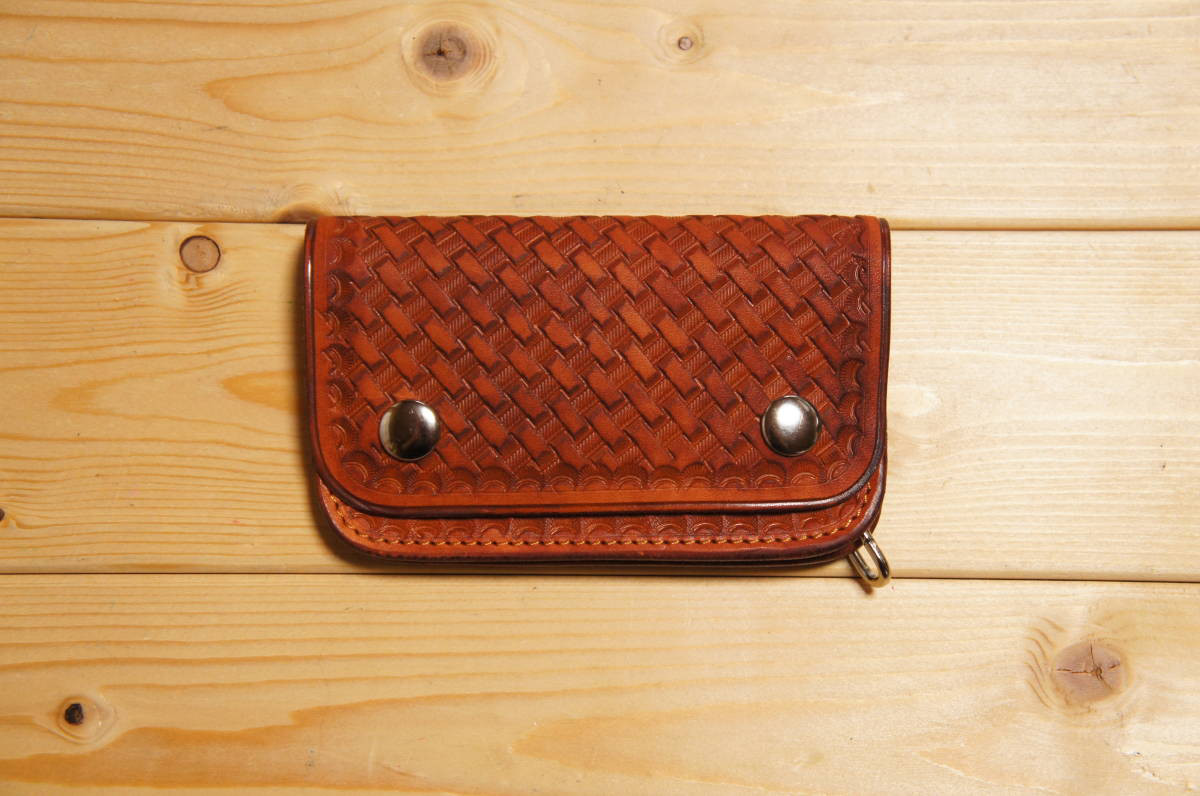 牛ヌメ革製 バスケット柄 ミニトラッカーウォレット MTW2 BURNY 茶色 本革 バイカーウォレット レザー 財布