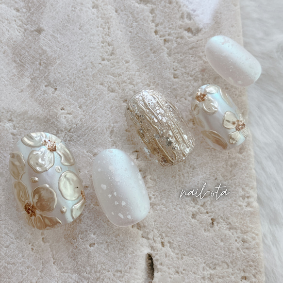 オーダーネイルチップNo.52 ミラーフラワー ラメ オーダーネイルチップNo.52 ミラーフラワー ラメ ネイルチップ