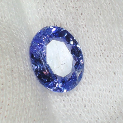 ☆虹フラッシュ☆タンザナイト ファセットカット☆2.15ct/9.2mm