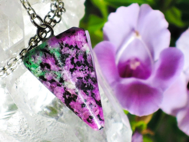 ★ルビーインゾイサイト★ペンデュラム★ヒーリングアイテム★ダウジング★天然石ゾイサイトルビー＆ローズクォーツ★