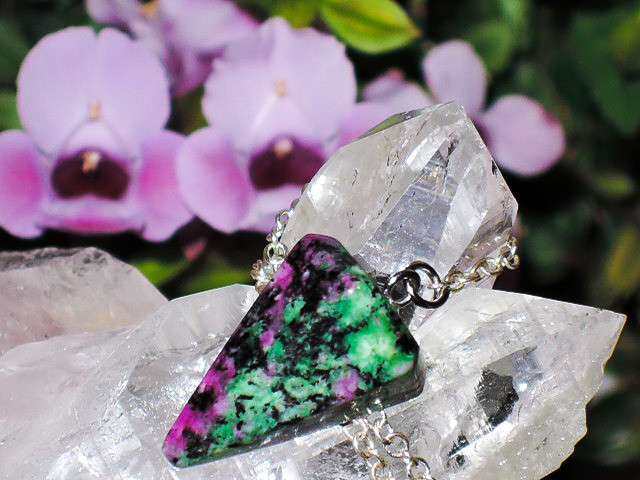 ★ルビーインゾイサイト★ペンデュラム★ヒーリングアイテム★ダウジング★天然石ゾイサイトルビー＆ローズクォーツ★