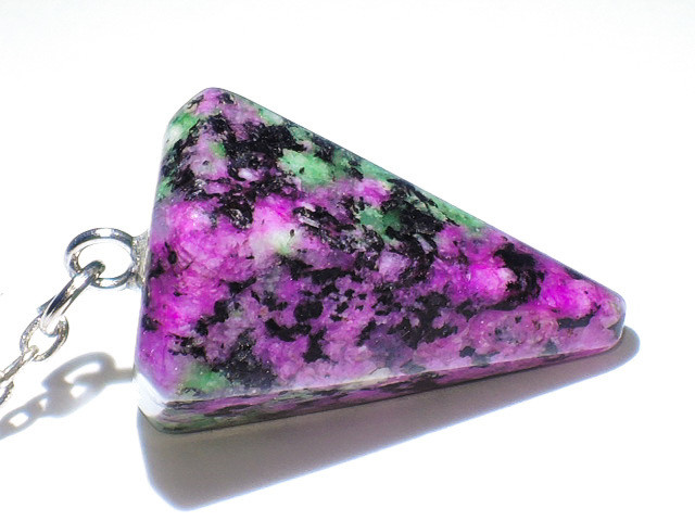 ★ルビーインゾイサイト★ペンデュラム★ヒーリングアイテム★ダウジング★天然石ゾイサイトルビー＆ローズクォーツ★