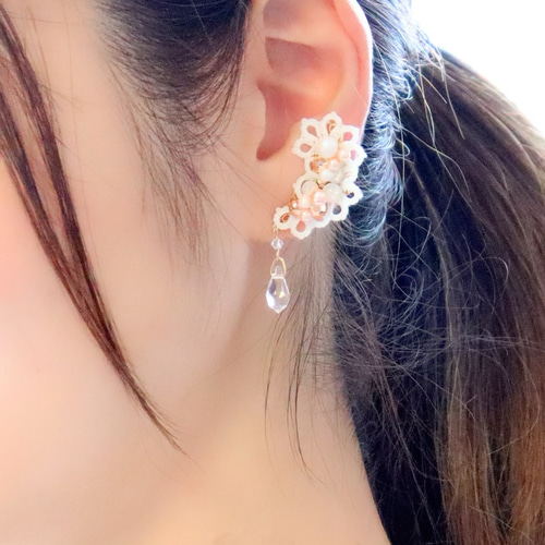 Jewel Magnolia ゴールド】タティングレースイヤーカフ ビジュー