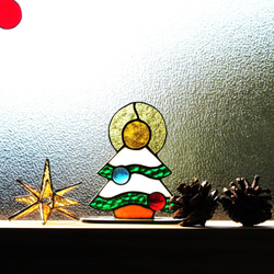 POPなクリスマスツリー・ステンドグラス・サンキャッチャー・窓辺の飾り 1枚目の画像