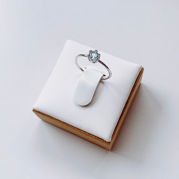 天然石スカイブルートパーズ(4mm)の華奢リング/指輪 silver925(18kgp/ロジウム) 4枚目の画像