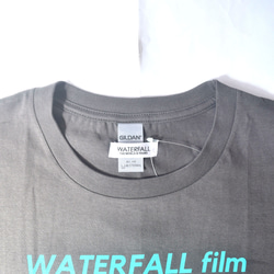 架空の フランス映画『Noir Desir ノワール・デジール』Tシャツ  チャコール　Lサイズ　WATERFALL 4枚目の画像