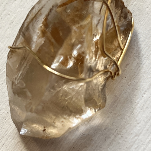 【宇宙の叡智】虹入りレムリアンシードクリスタルポイント⭐️バーコード 宇宙の叡智】虹入りレムリアンシードクリスタルポイント⭐️バーコード