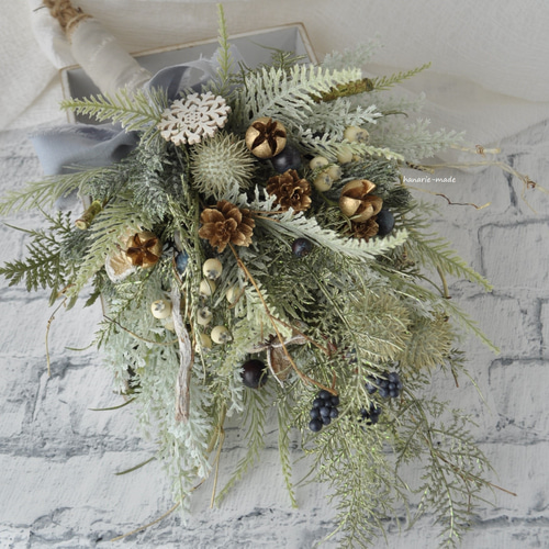 csw2 snowflake 雪の結晶と実もの スワッグ ：冬 秋 木の実 クリスマス  