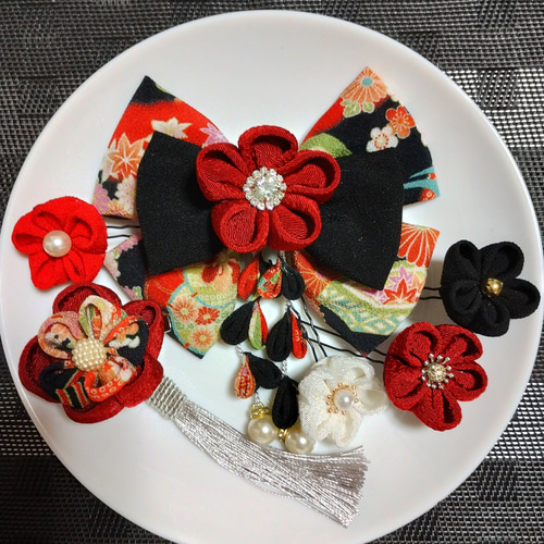 髪飾り 髪飾り黒 髪飾りえんじ リボン 成人式髪飾り 卒業式髪飾り  