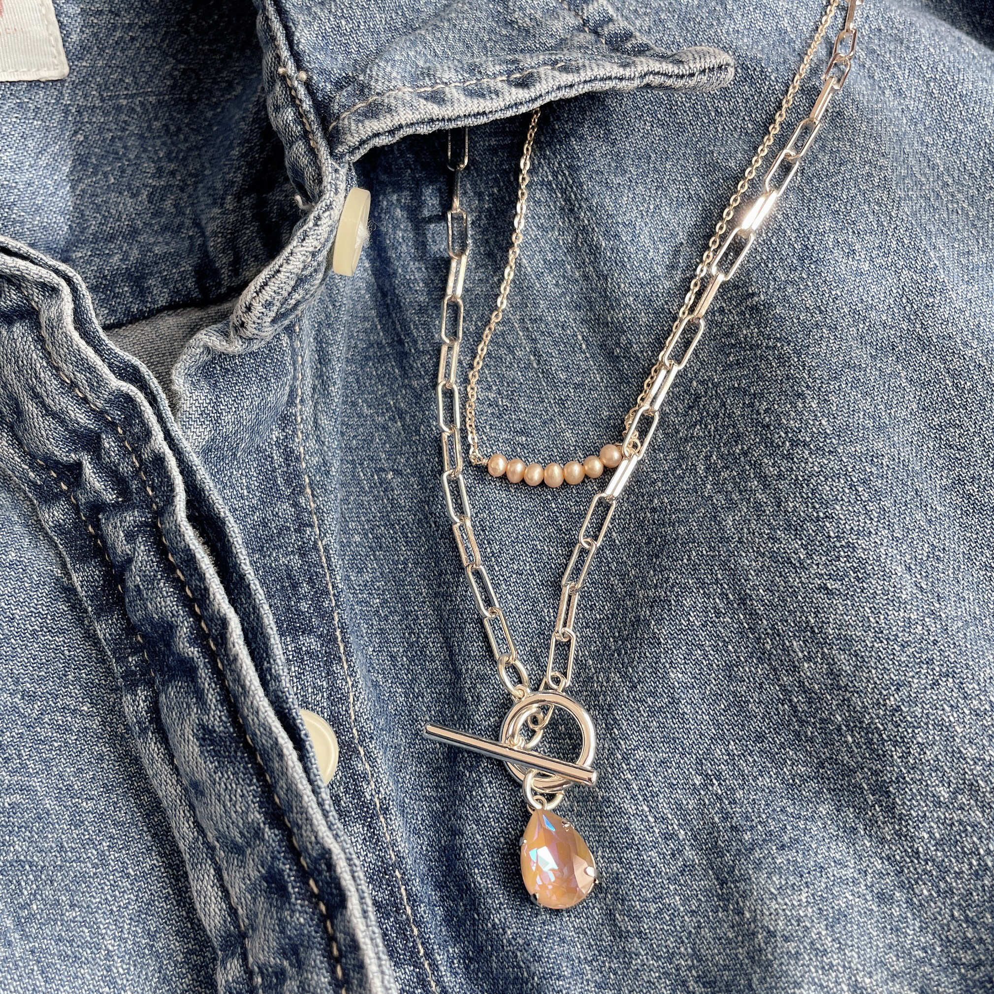 ★重ねづけ★クリスタルと淡水パールのダブルチェーンネックレス -Dusty Pink-