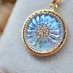 氷華 ～夢幻～ ペンダント】 チェコガラスボタン 60㎝ ネックレス