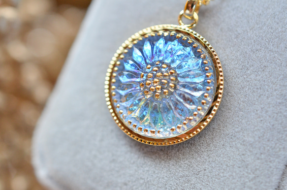 アンティーク　ペンダント 氷華 ～夢幻～ ペンダント】 チェコガラスボタン 60㎝ ネックレス