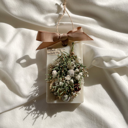 クリスマスギフト♫ アロマワックスサシェ / ヒイラギとブルーアイスの