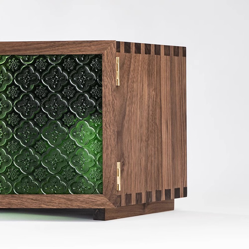 木製ウォールナット材食器棚 展示収納ラック 大容量ディスプレイ