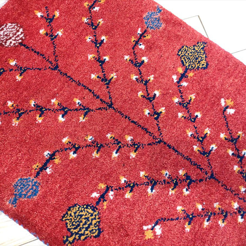 ペルシャ　ギャッベ　玄関　85×63 桃色　茜色　ザクロの木 ペルシャ ギャッベ 玄関 85×63 桃色 茜色 ザクロの木 ペルシャ