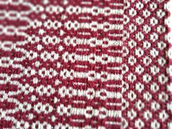 値下げ　手織りウールのローゼンゴン織のマット①　ウールマット　北欧柄　椅子マット　椅子敷き　小マット　柄織り 3枚目の画像