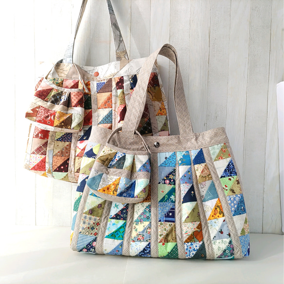 新・ふっくらレトロな三角形パッチワークのトートバッグ(ミニポーチ