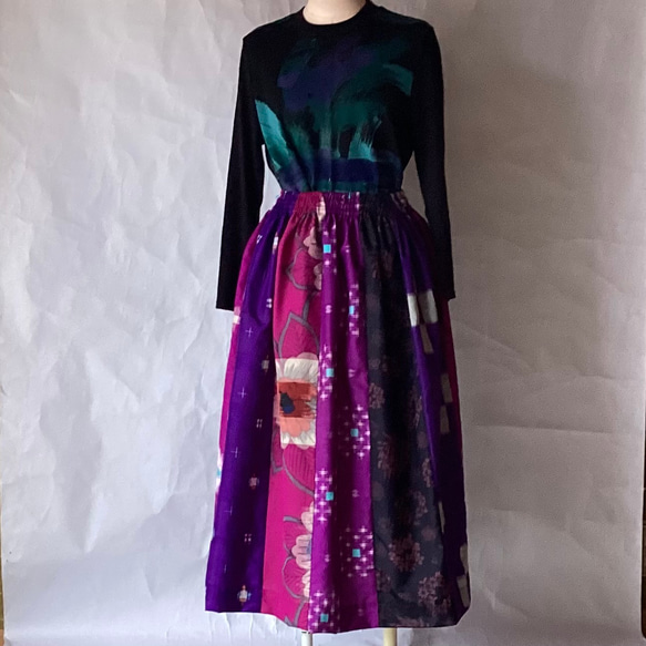 銘仙　紫系の12枚はぎのスカート 6枚目の画像