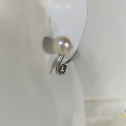 あこや本真珠（日本産）の調整可能なクリップ式イヤリング 6枚目の画像