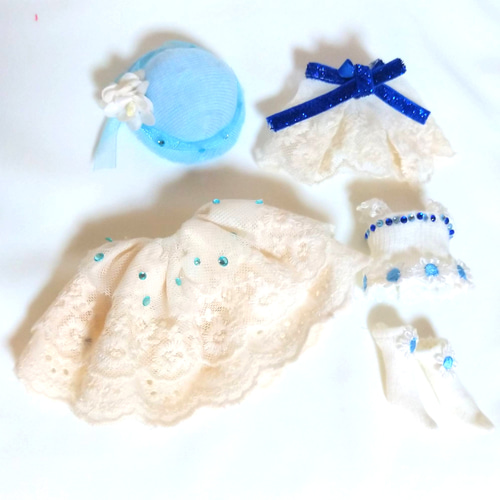 83 リカちゃん服　リカちゃんのハンドメイド服 セット ハンドメイド　レース レース/リカちゃん着せ替え服etcの5点セット/ハンドメイド その他人形